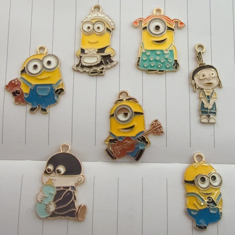 10個入り合金製ドリップオイル漫画ペンダント、DIYジュエリ - Jewelry Making Accessories のレビューと価格