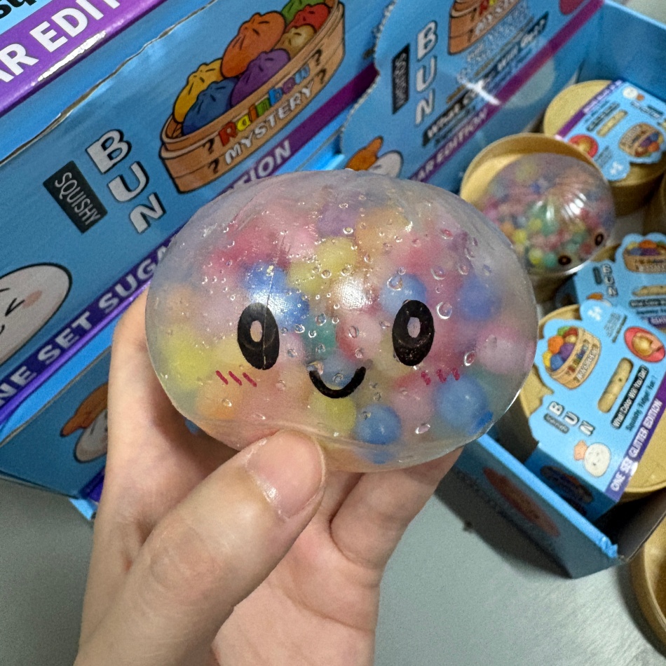 新しいカラフルなグリッタービーズ入り餃子型スクイーズ、ギフト - Bead Organizer Tray のレビューと価格