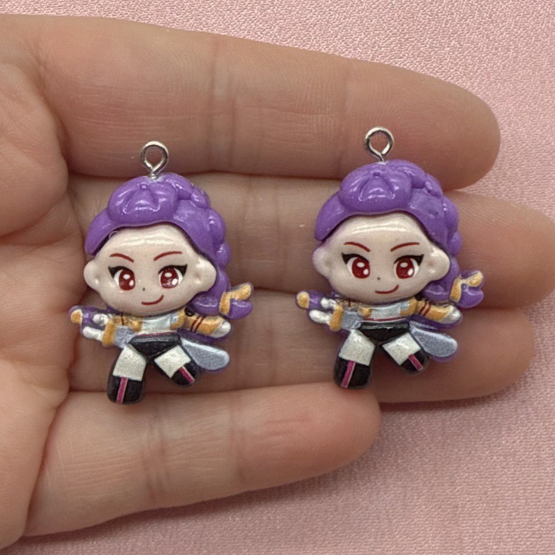 10個入り樹脂製漫画ペンダント、DIYジュエリー製作イヤリン - Jewelry Making Accessories のレビューと価格
