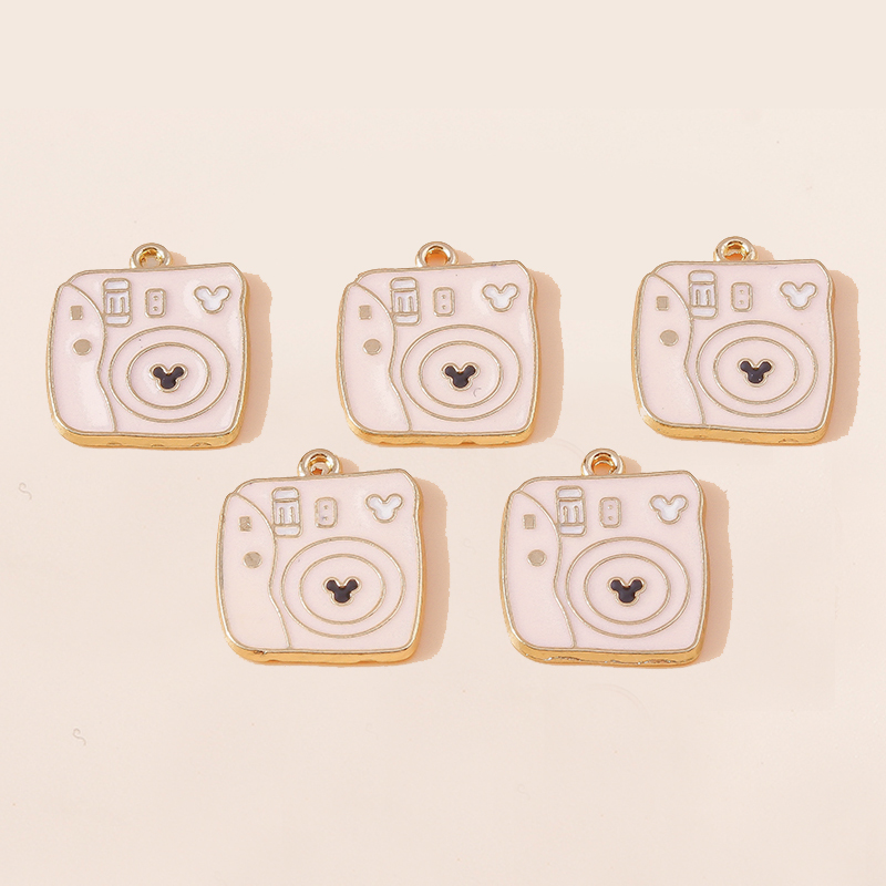 10 個 15*18 ミリメートル素敵なペンダントエナメルピ - Jewelry Making Videos のレビューと価格