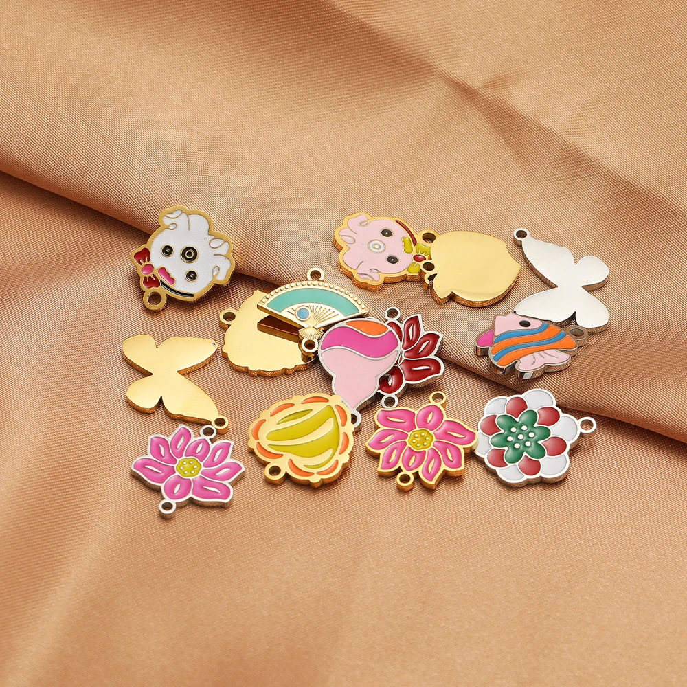 ジュエリー作り用のステンレススチールチャーム,5個,蓮,蝶, - Jewelry Making For 5 Year Old のレビューと価格